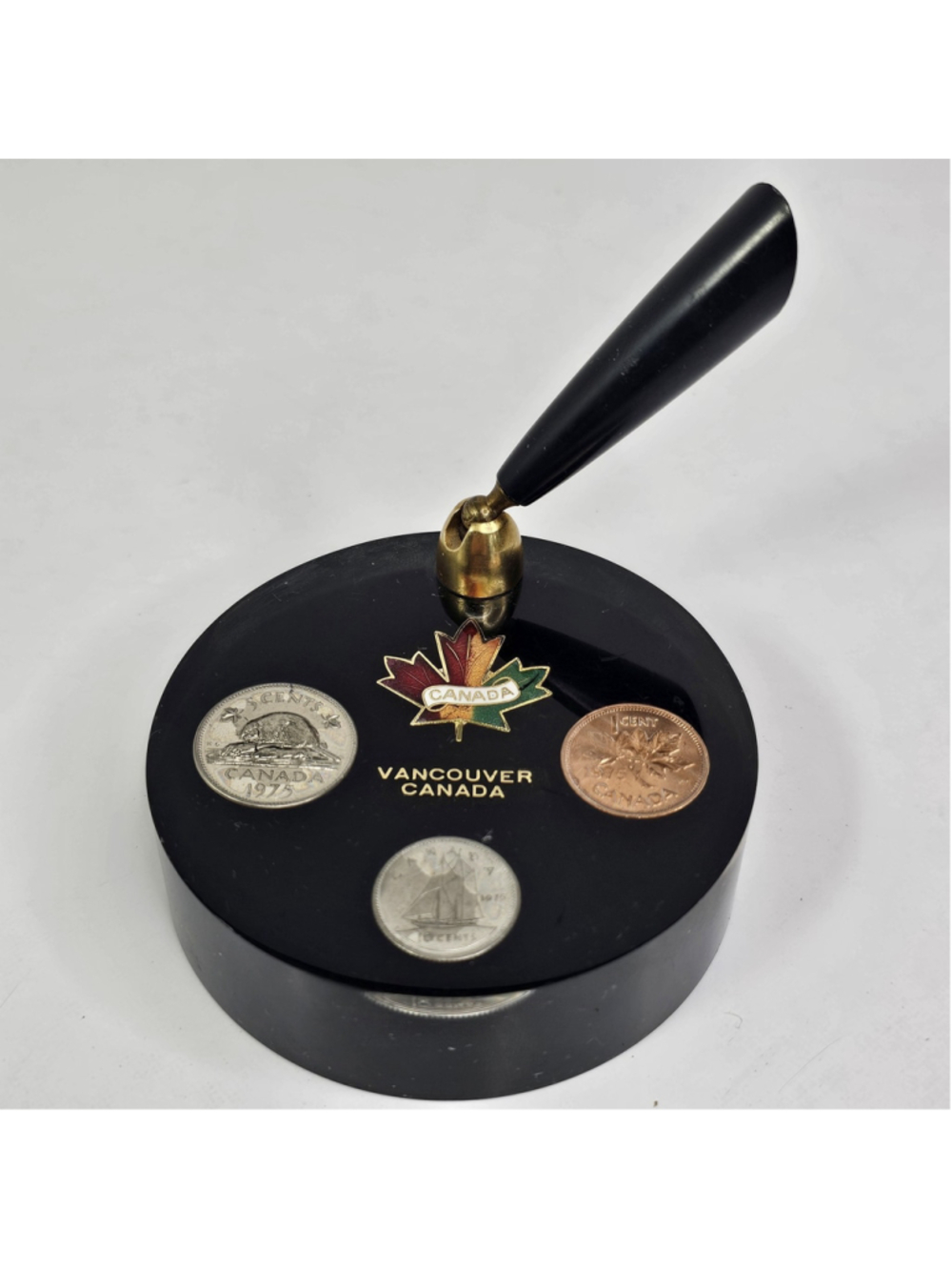 Vintage 1970s Vancouver Canada Coin Desk Pen Holder Black Lucite Souvenir